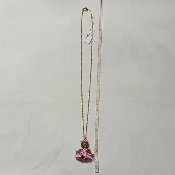 Betsey Johnson Cheerleader Bear Pendant Necklace Pink NWT - Picture 9 of 10